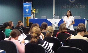 2-crprj-realiza-atividades-em-campos02-300x183.jpg