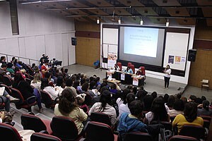 090314b_2-300x200.jpg