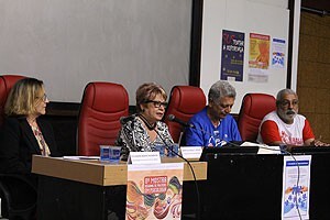 090814_4-300x200.jpg