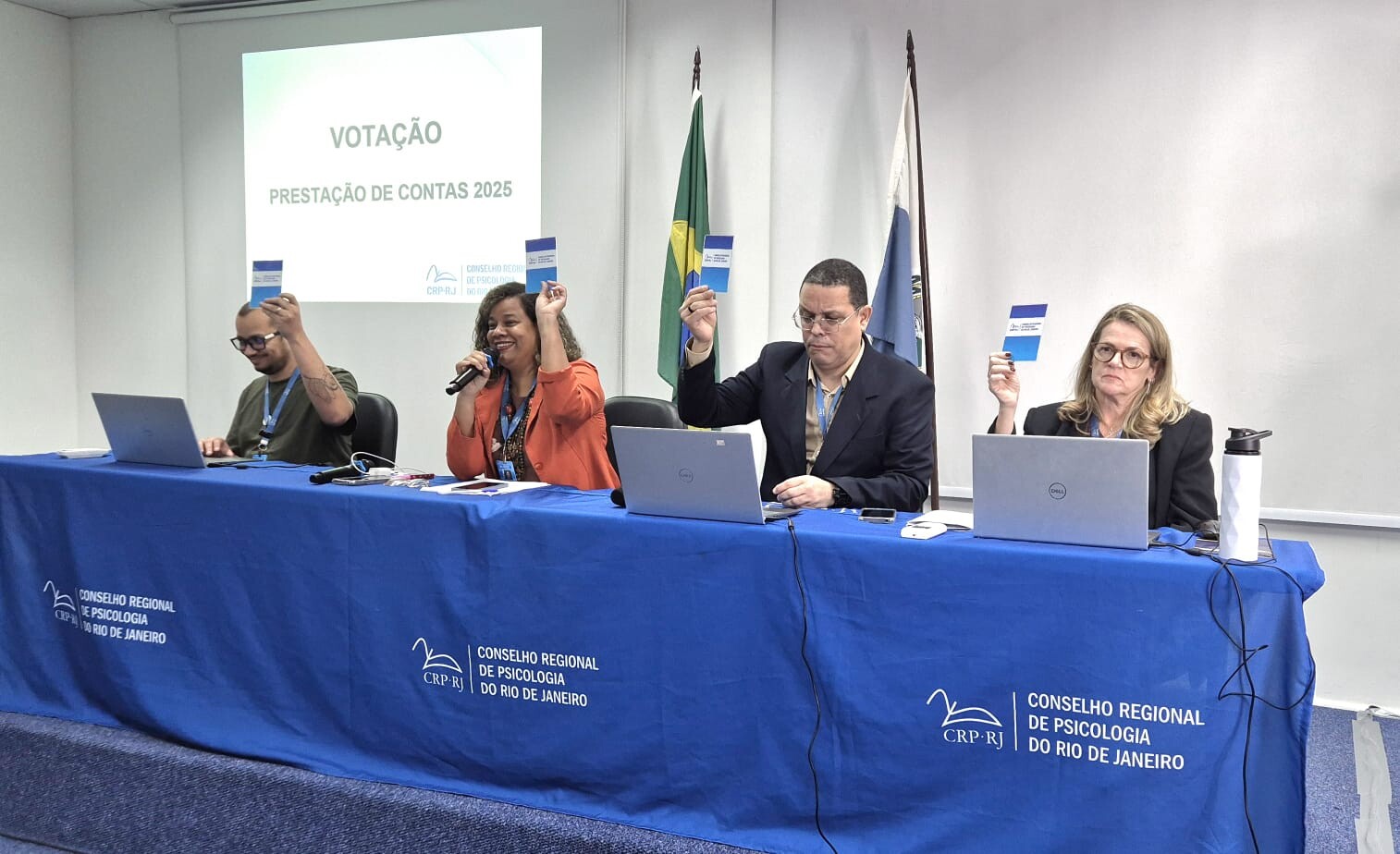 Assembleia foto geral.jpeg